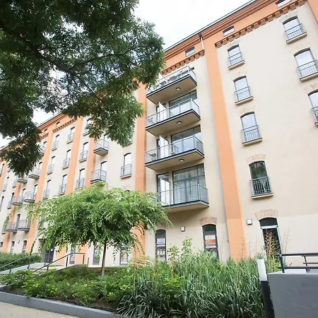 Mill House Suites *